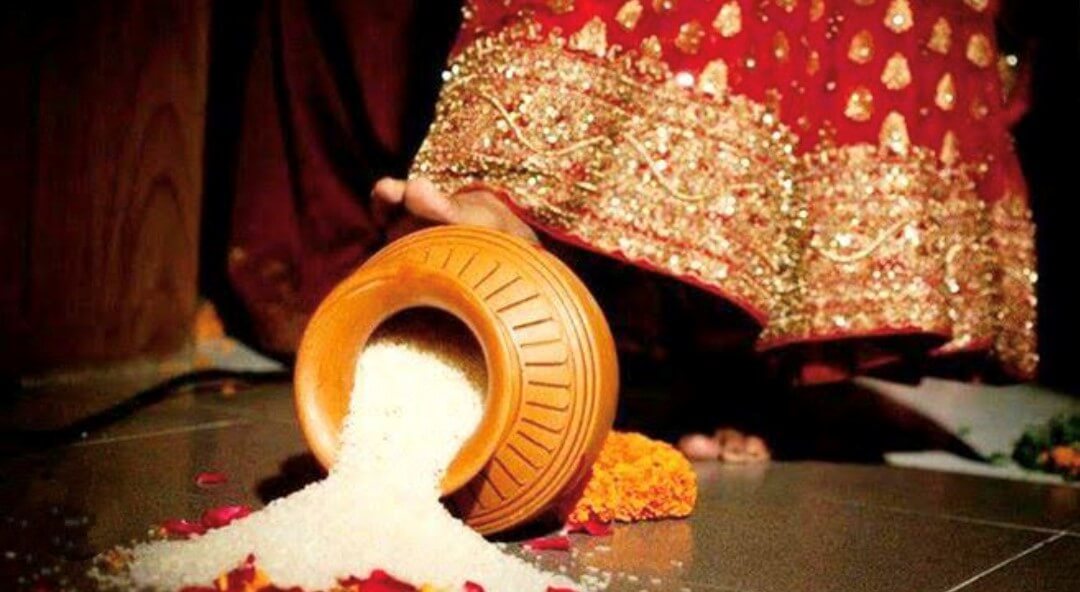 Gujarati Wedding Rituals 24
