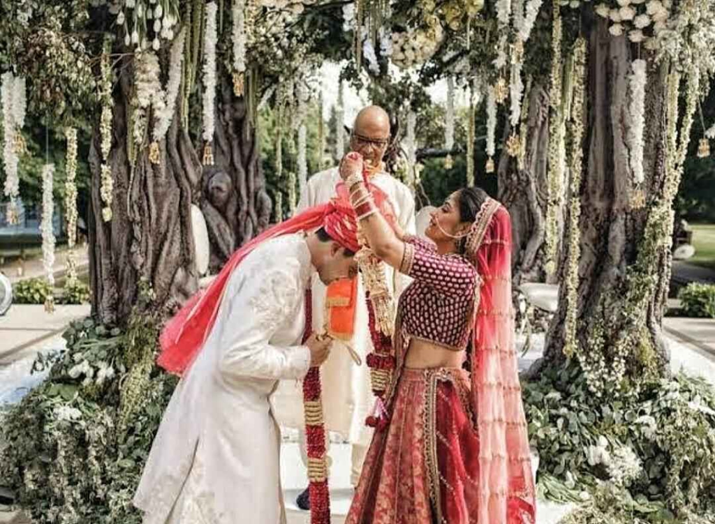 Rich and Vedic Rituals of a Hindu Marriage Ceremony 0