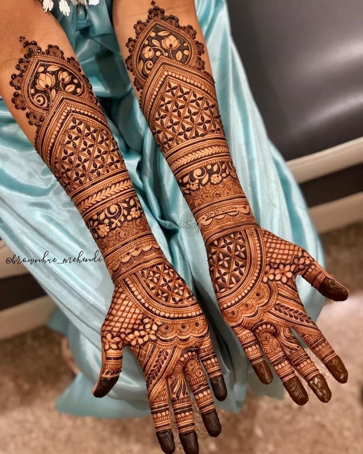 Bridal Mehendi Designs 