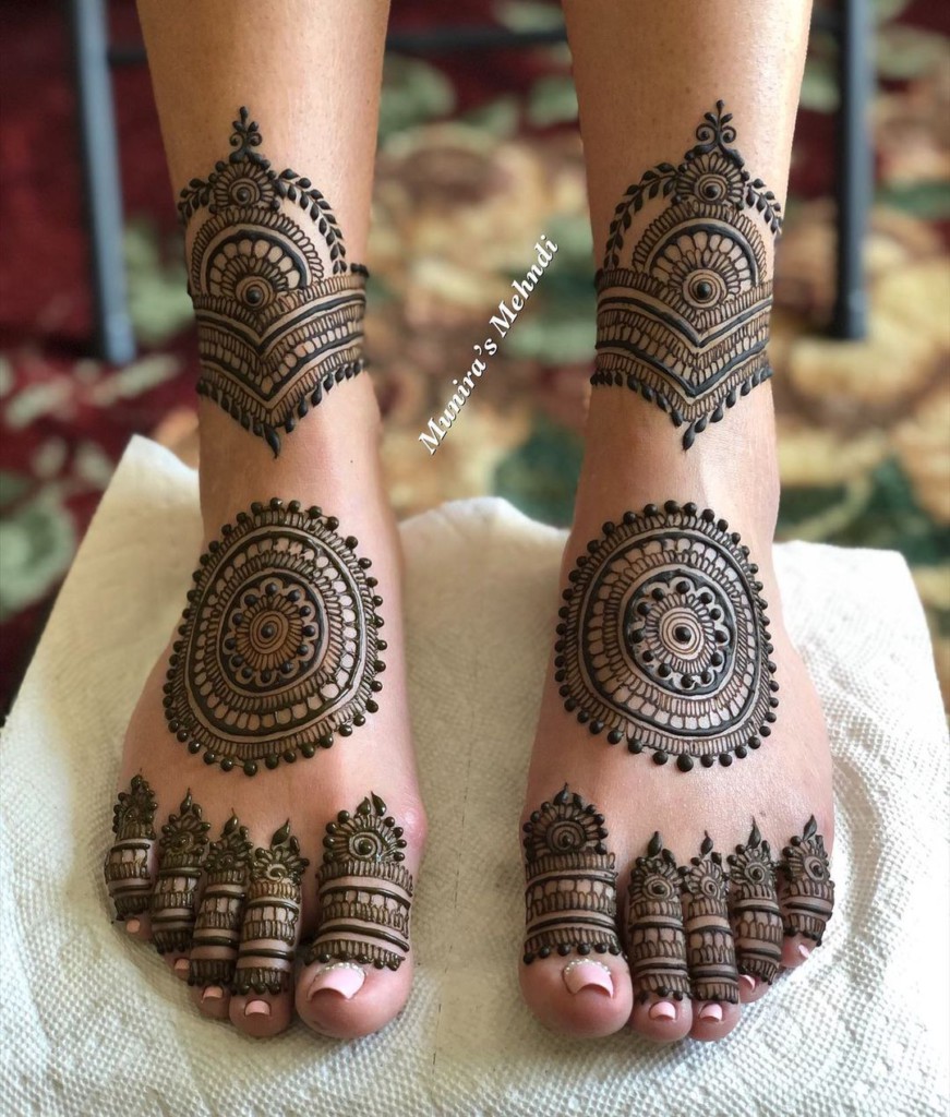 Leg Mehendi Designs 10