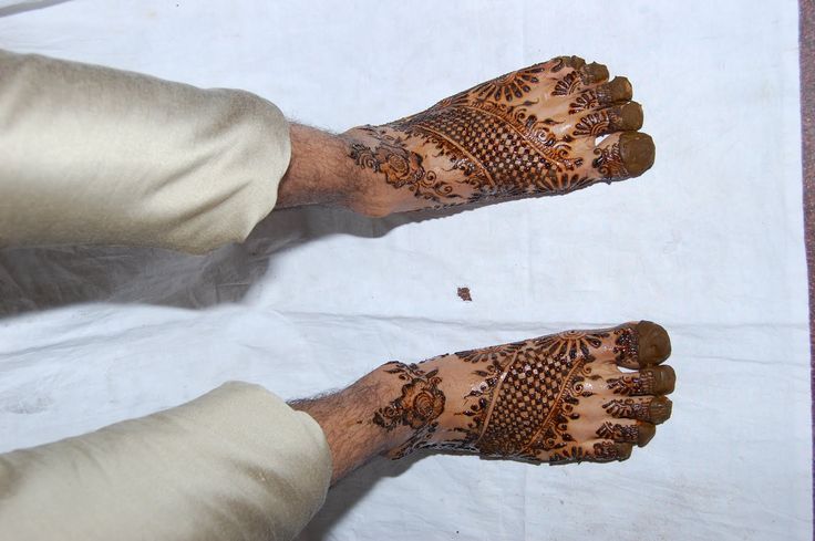 Mehendi Designs For Grooms 