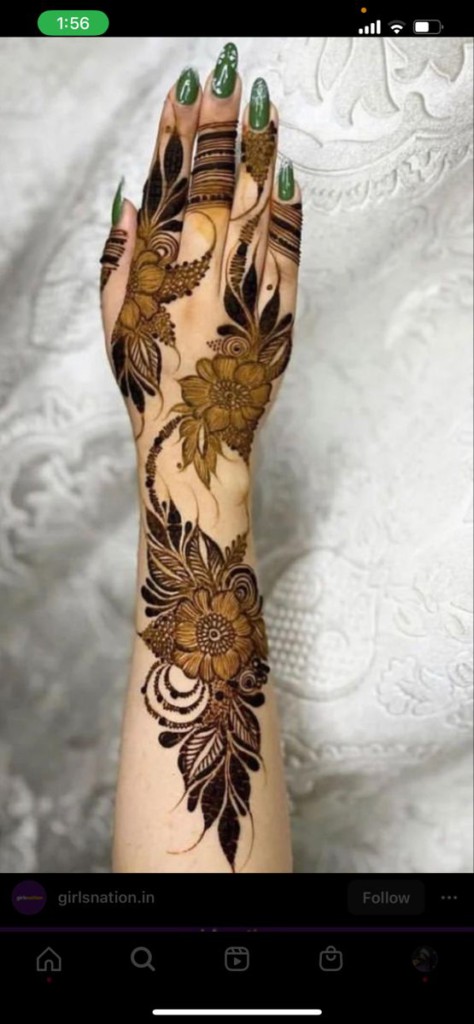 Mehendi Designs For Karwa Chauth