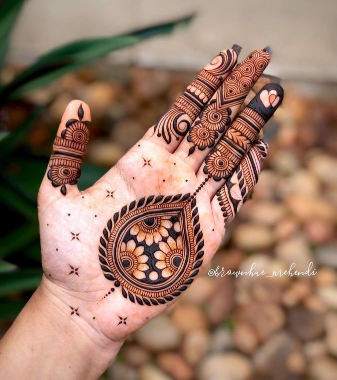 floral mehendi designs