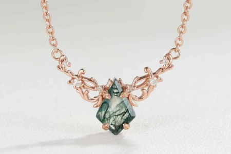 NaturalInspiredKiteCutMossAgateNecklace 3